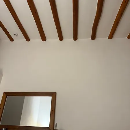 Apartament Roses 1 *